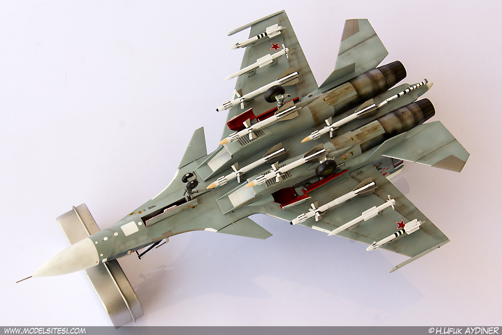 su33_12.jpg